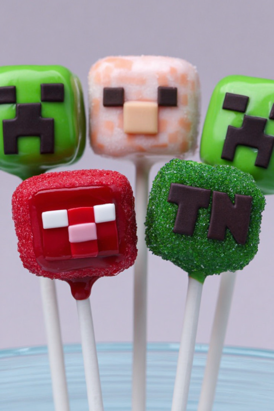 Minecraft Cake Pops image 2